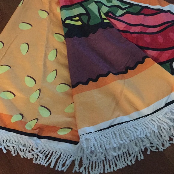 Unique Round Boho beach throw - Picture 4 of 5